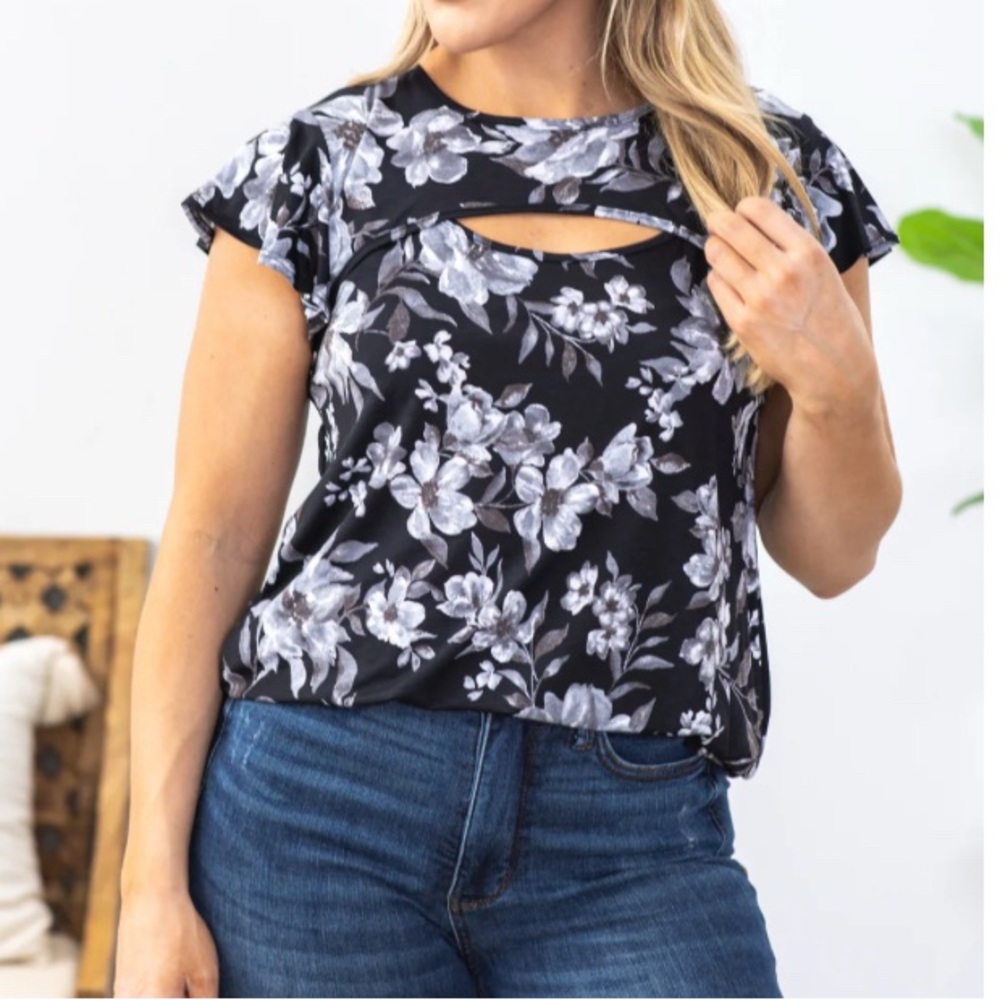 NWOT Floral Black Gray Long Tunic Blouse Shirt Top Heimish Cutout Flutter Sleeve